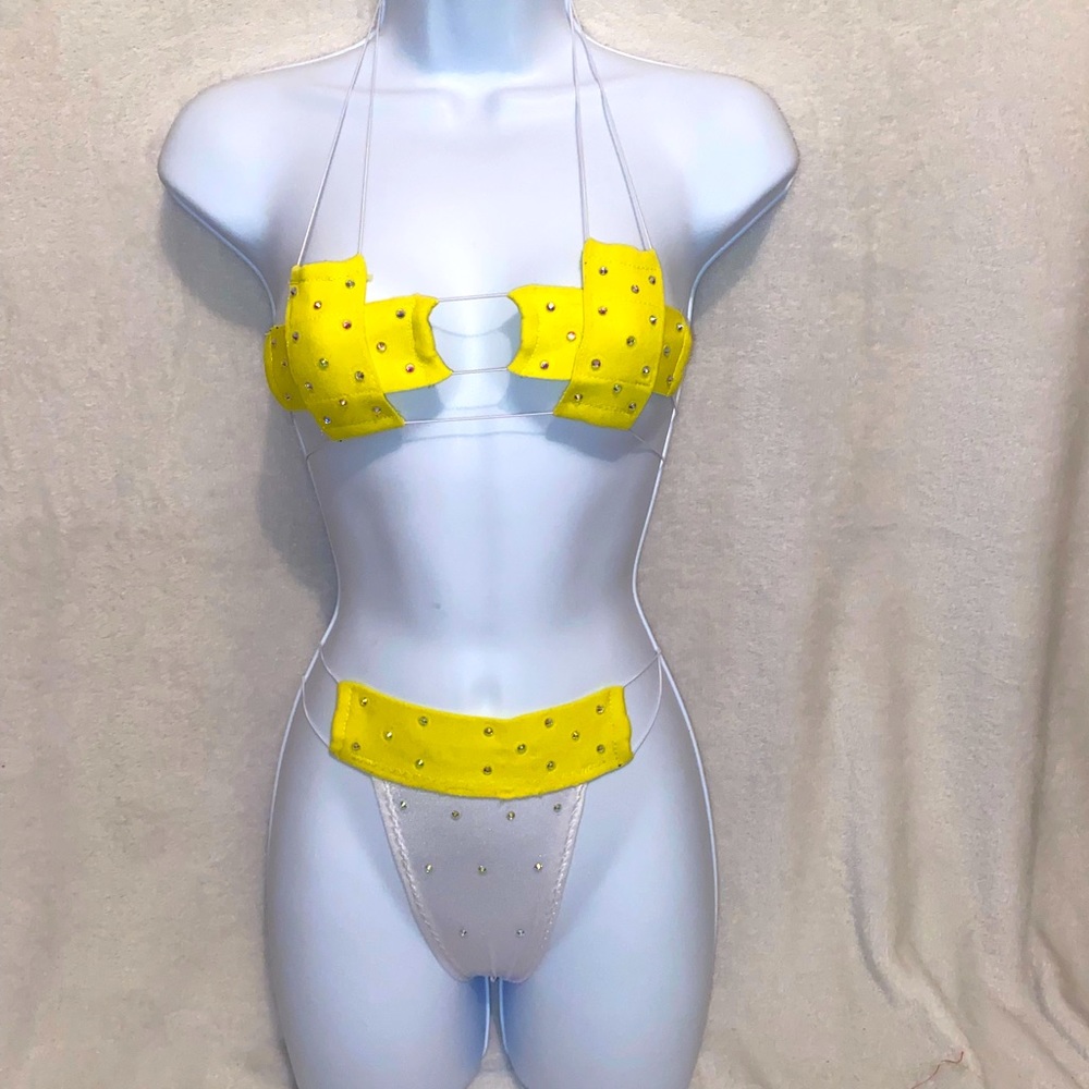 Cross top exotic dancewear